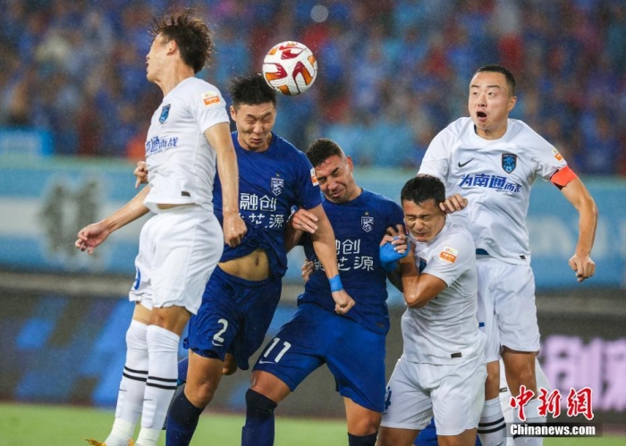 武漢三鎮4:2戰勝南通支云。<a target='_blank' href='/'><p  align=