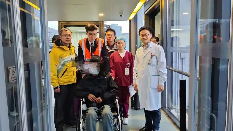 17歲少年咳嗽發熱15天，找不到感染原因！一查心臟更嚇人！上海醫生出手→