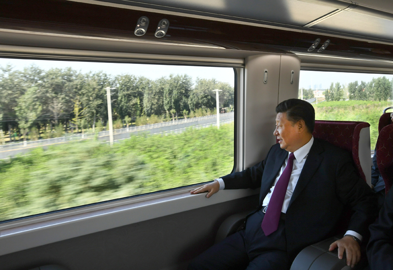 2019年9月25日，習近平總書記乘坐軌道列車前往北京大興國際機場。