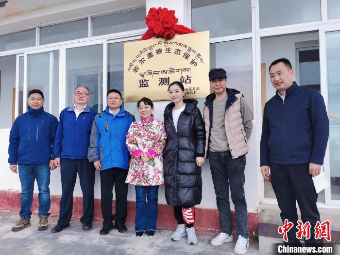 揭牌儀式現(xiàn)場?！垪?攝